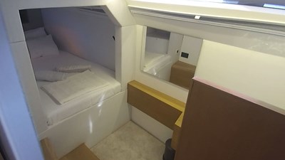 DELTA CAT 16 cb809b4d-2900-454b-8746-23d048b1113a