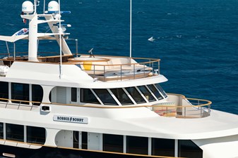 Robbie Bobby 3 4. Robbie Bobby Sundeck