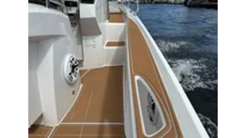 2008 SESSA MARINE KEY LARGO 28