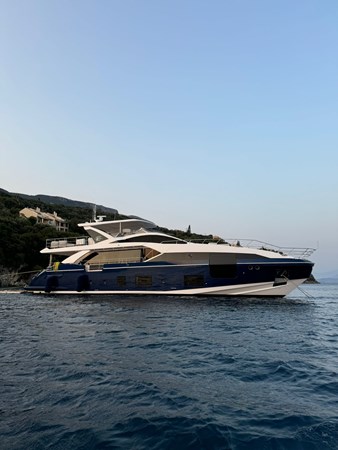 AZIMUT GRANDE 27 METRI 2024 (3)
