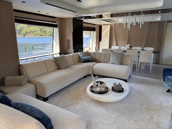 AZIMUT GRANDE 27 METRI 2024 (4)