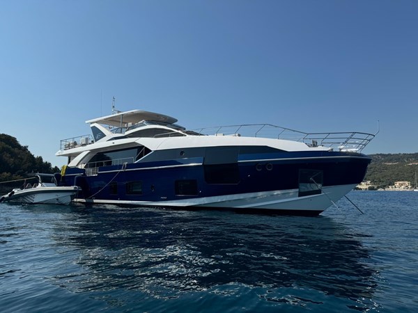 AZIMUT GRANDE 27 METRI 2024 (8)