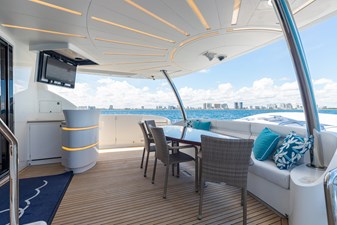 Q 8 Q Aft Deck