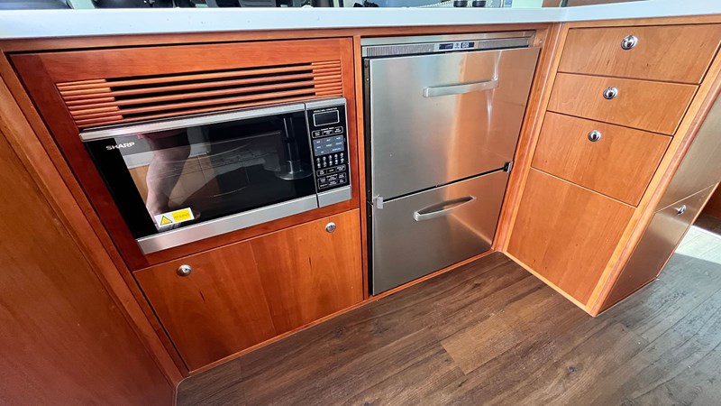 2018 Riviera 43 Open Bridge kitchen
