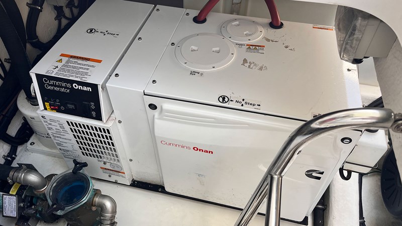 2018 Riviera 43 Open Bridge generator