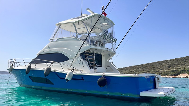 2018 Riviera 43 Open Bridge exterior