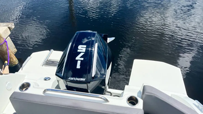 2023 Beneteau Antares 7 OB 4 