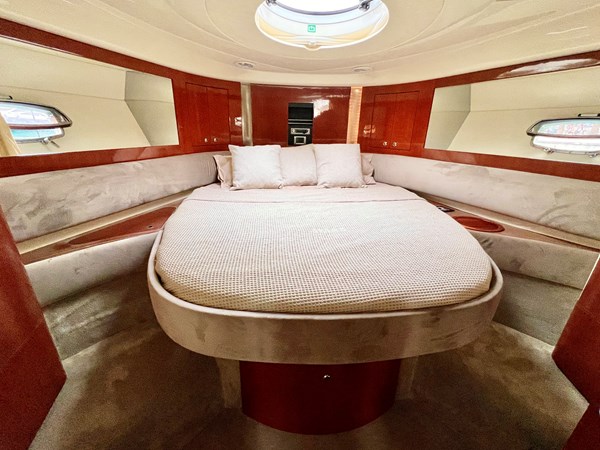 Fairline Targa 52 Interior