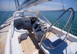 SORCERER II 7 Helm and Forward Cockpit