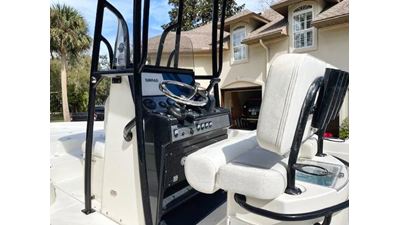 2019 ShearWater 23LTZ 5 