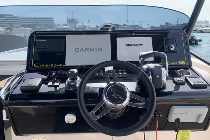 Photo.smartyachting.Cayman400WA (11)