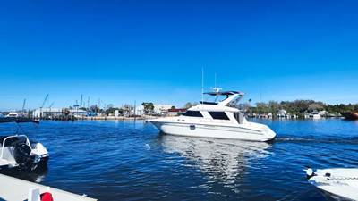 1997 Sea Ray 550 Sedan Bridge 2 