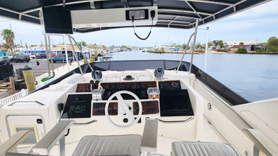 1997 Sea Ray 550 Sedan Bridge 6 