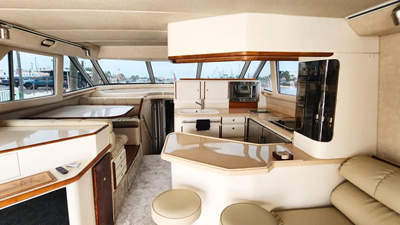 1997 Sea Ray 550 Sedan Bridge 15 