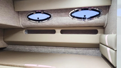 1997 Sea Ray 550 Sedan Bridge 23 