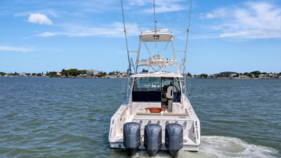 2016 Pursuit 385OS 9 