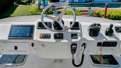 2016 Pursuit 385OS 18 