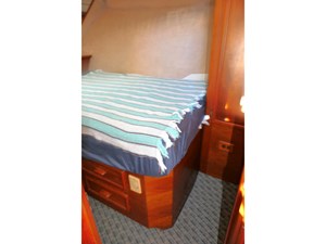 BITE ME 23 Stateroom Stbd