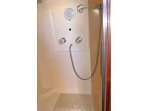 BITE ME 30 Head Shower