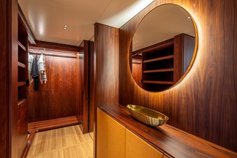 TOSUN 8 TOSUN 2022 BENETTI YACHTS Benetti Oasis 40M Motor Yacht Yacht MLS #413873 8