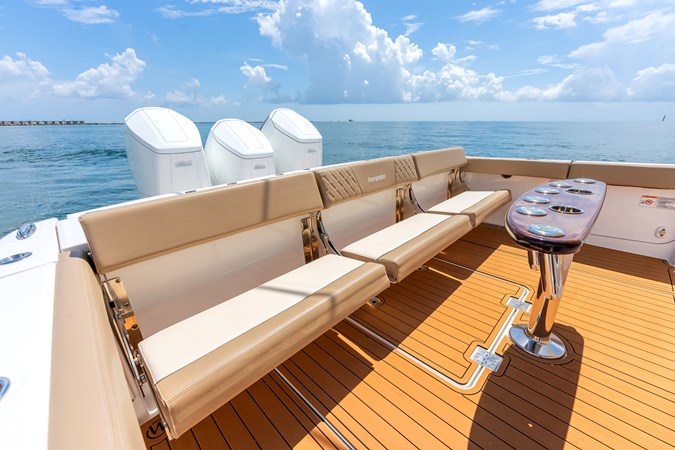 Cockpit Transom Seating Down