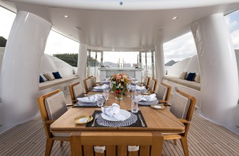 AMIGOS 37 Sundeck