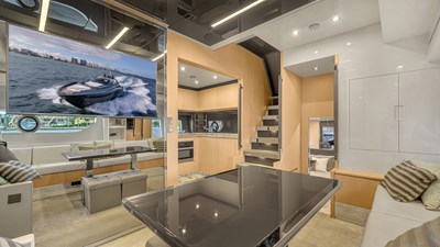 BABY PEARL 14 Salon Looking Aft To Starboard 