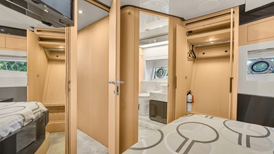 BABY PEARL 24 VIP Stateroom And Bath