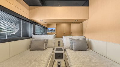 BABY PEARL 26 Twin Stateroom Looking Aft
