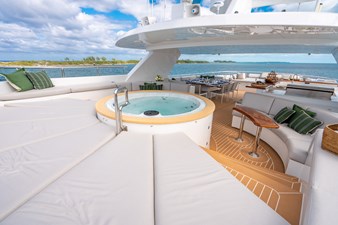 Hot Tub Flybridge