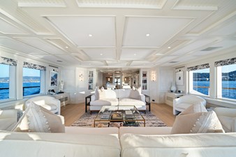 Main Salon Looking Forward 