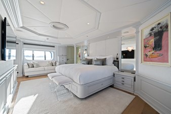 Master Stateroom Looking Aft To Starboard Interiors