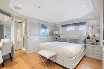 MOSAIQUE 11 King Guest Stateroom Portside 