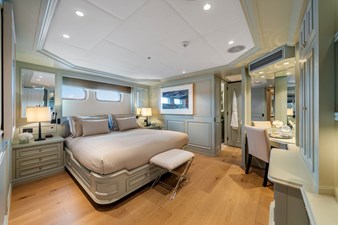 MOSAIQUE 13 King Guest Stateroom Starboard Side