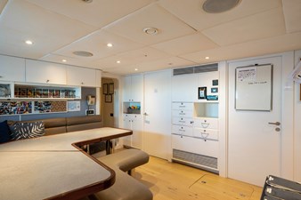 MOSAIQUE 34 Crew Lounge 