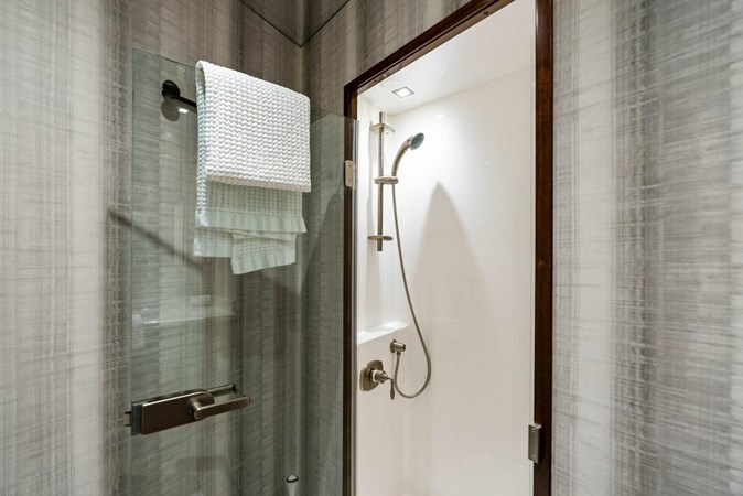 TEAM MAYHEM - Yacht zu verkaufen