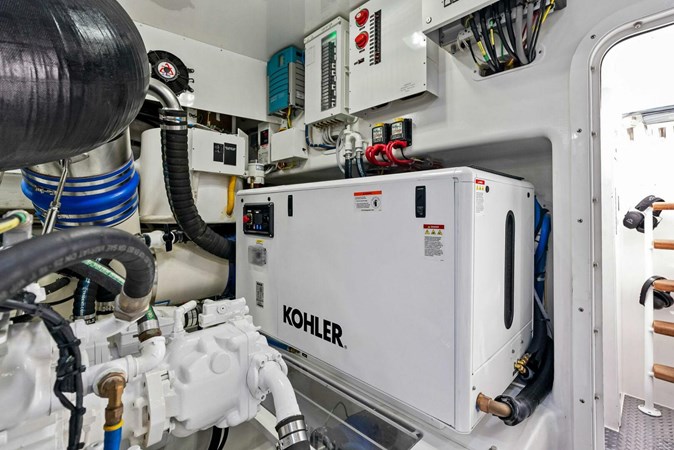 TEAM MAYHEM - Yacht zu verkaufen