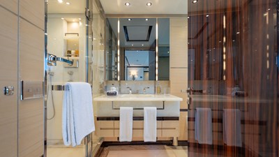 Benetti-125-IYG-Italian-Yacht-Group-Listing-on-YachtWay-69