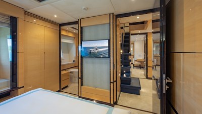Benetti-125-IYG-Italian-Yacht-Group-Listing-on-YachtWay-55