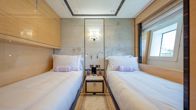 Benetti-125-IYG-Italian-Yacht-Group-Listing-on-YachtWay-58
