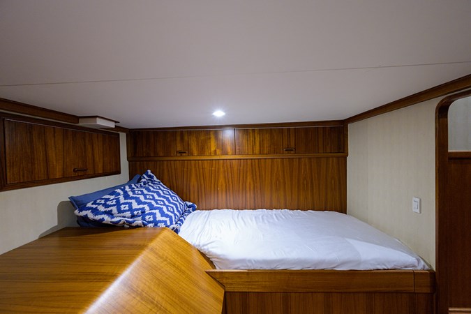 Aft stateroom starboard berth (pre-TV)  