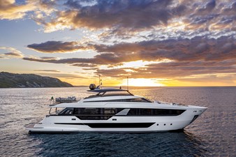 Ferretti Yachts 1000 0 