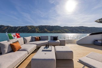 Ferretti Yachts 1000 3 