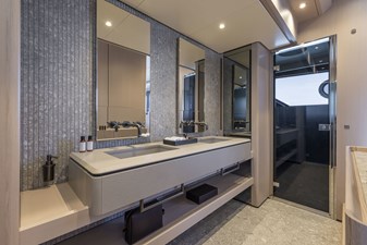 Ferretti Yachts 1000 16 