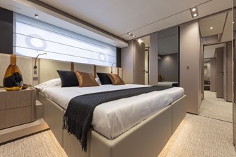 Ferretti Yachts 1000 19 