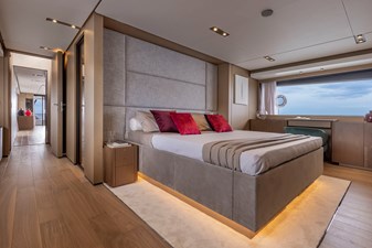 Ferretti Yachts 1000 26 