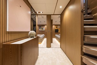 Ferretti Yachts 1000 31 