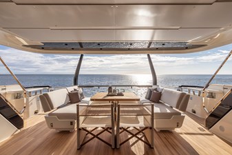 Ferretti Yachts 1000 43 