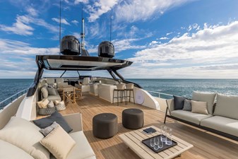 Ferretti Yachts 1000 61 