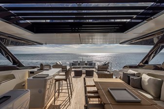 Ferretti Yachts 1000 64 